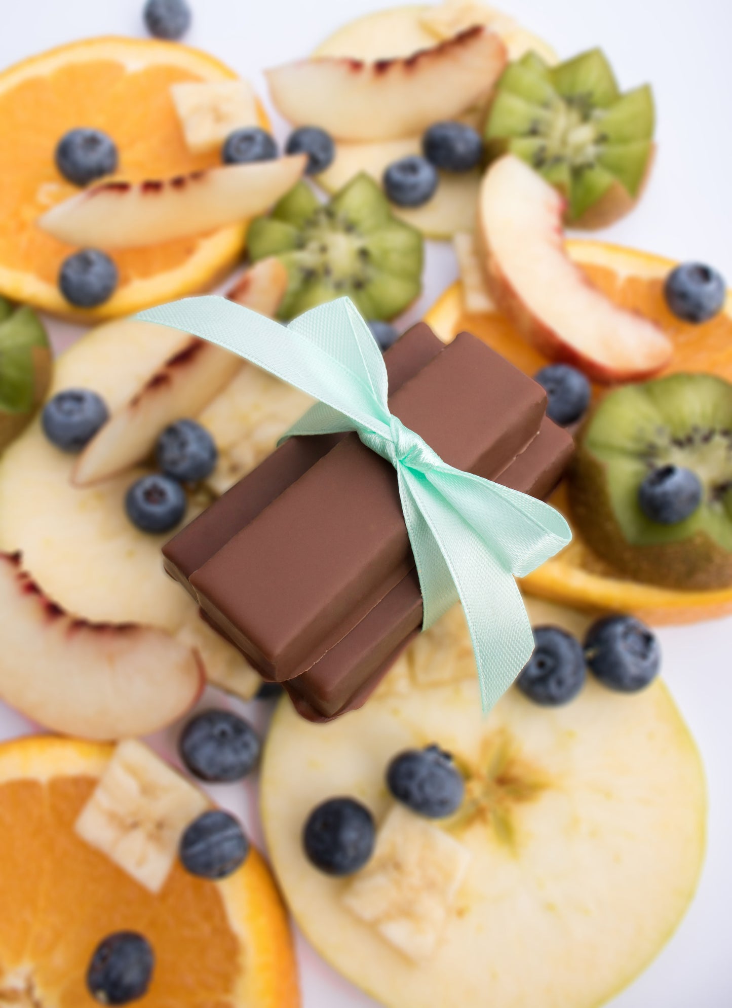 Augļu-ogu marmelāde piena šokolādē - Karameļu darbnīca