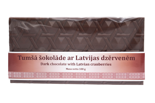 Tumšā šokolāde ar Latvijas dzērvenēm